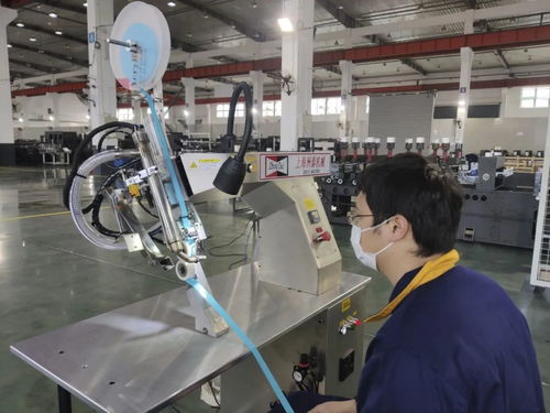 與時間賽跑 青浦企業7天攻克防護服壓條機技術難關背后的工業潤滑油科技力量